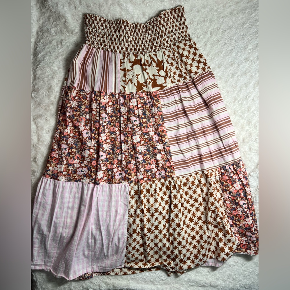 Target- Universal Thread, multicolored long skirt, size Large